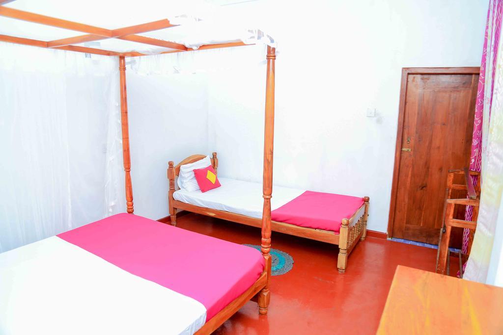 Mallika Guest House Тангалле Екстер'єр фото